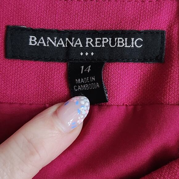 Banana Republic Ponte Seamed Stretch Pencil Skirt in Cerise Pink Size 14 NWT - Picture 8 of 9